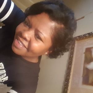 Meet your Posher, Lakeisha